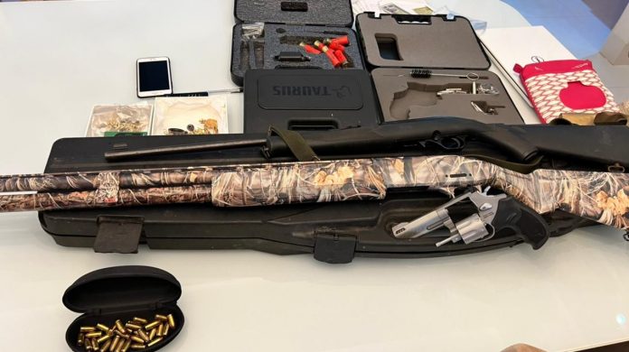 policia-civil-do-tocantins-apreende-armas-de-fogo-municoes-drogas-e-documentos-em-operacao-para-cumprimento-de-mandados-de-busca-e-apreensao-no-tocantins-goias-e-distrito-federal