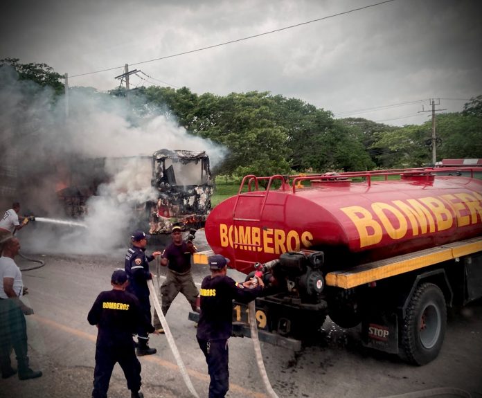 2022-05-06t190416z-507867093-rc2u1u9s3v9z-rtrmadp-3-colombia-violence-ugc-scaled