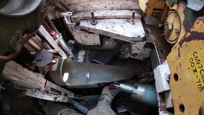russia-mostra-como-e-a-operacao-por-dentro-de-seus-tanques-na-ucrania