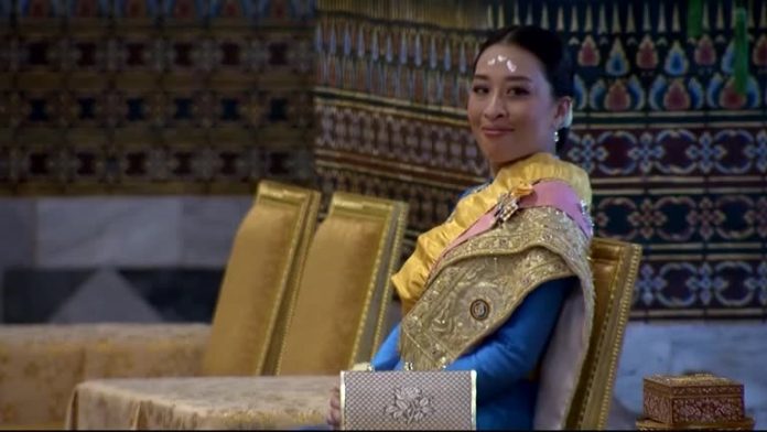 2022-12-15t084124z-1-lwd688415122022rp1-rtrwnev-e-6884-thailand-royals-princess