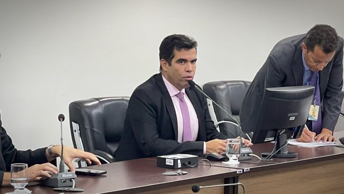 ricardo-ayres