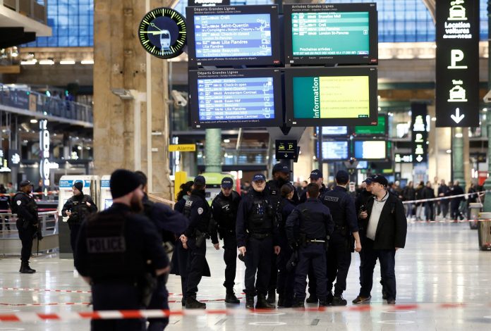 2023-01-11t081254z-1846502910-rc27oy9gctav-rtrmadp-3-france-security-scaled